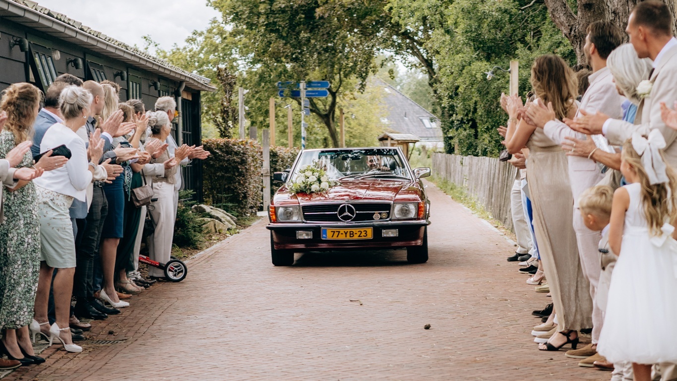 Foto 4 van Love Lens Wedding
